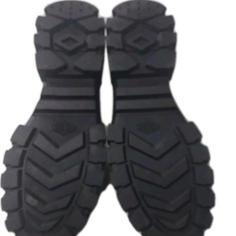 Palladium  Revolt Hi TX Round Toe Hiking Boots  Women's Size 8.5 Retail $115